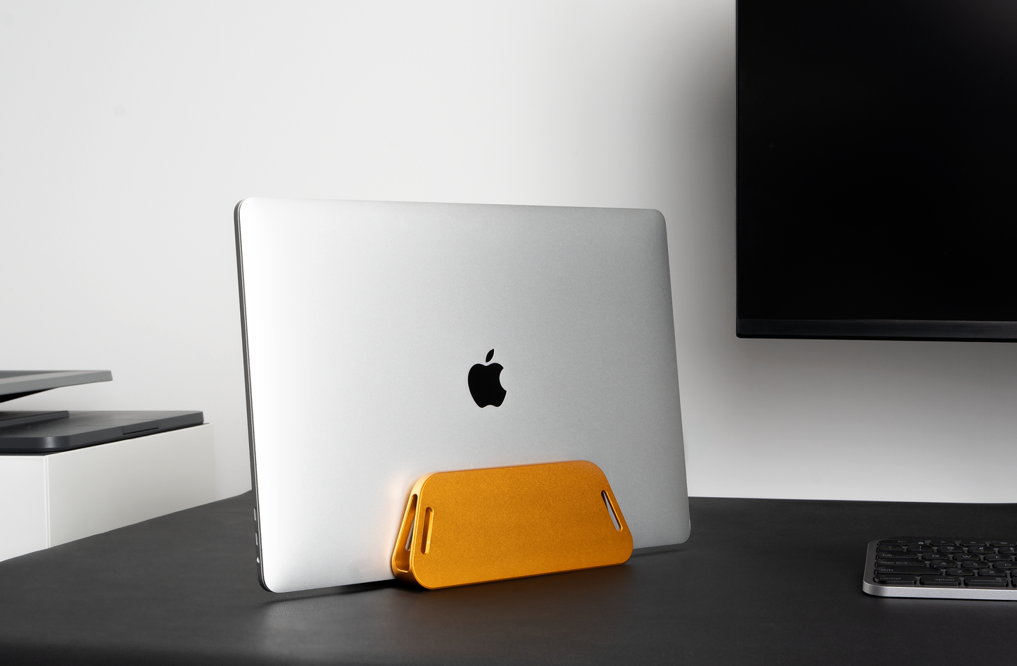 V1 Aluminum Laptop Stand